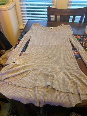 Dylan dress size medium